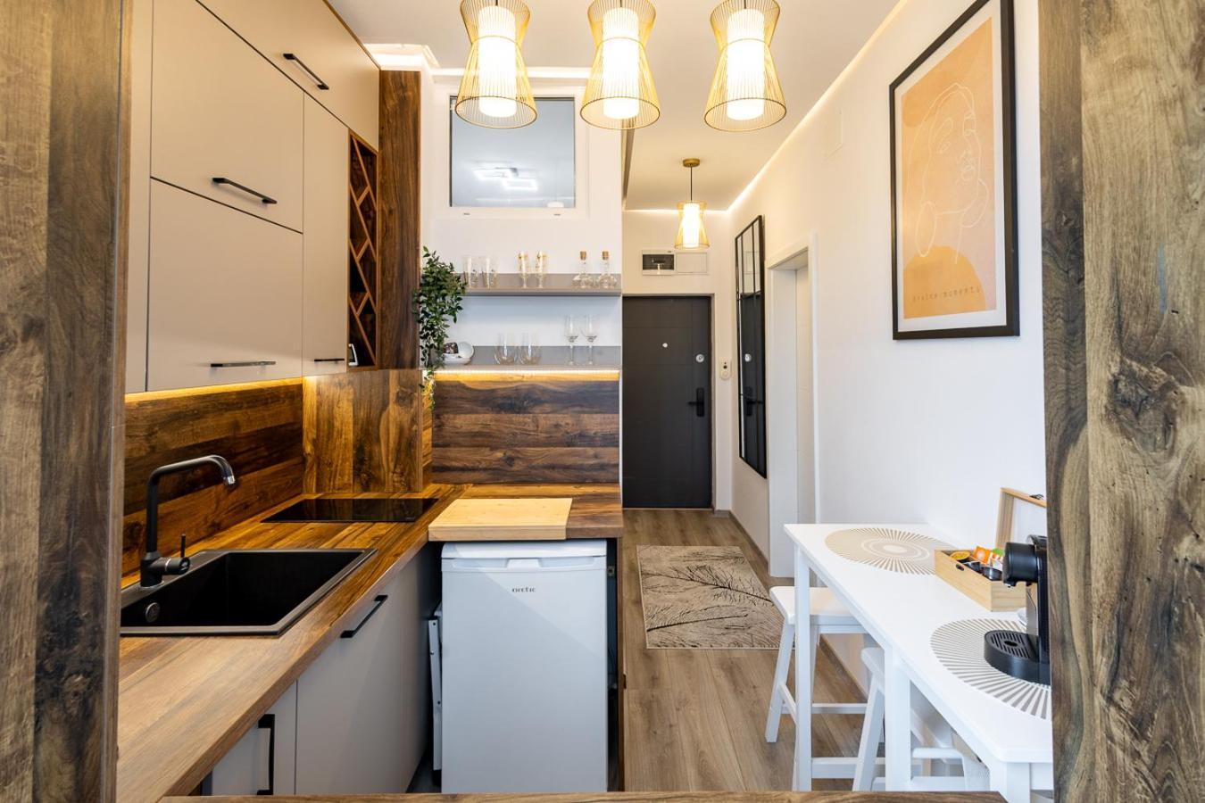 Lola'S Studio Брашов Экстерьер фото